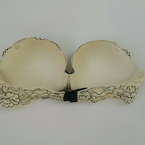 Victoria Secret 34C strapless pushup bra - Picture 3 of 7